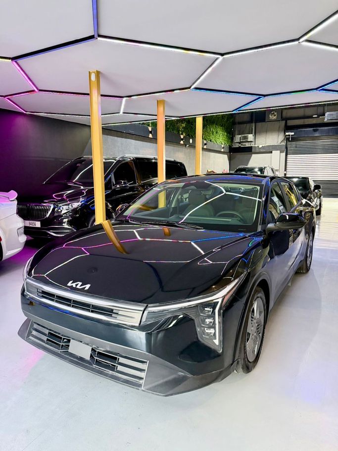 Used Kia K4, 2.0 l, 2025 in Dubai, Black color. American Specs | AUTO.AE | Listing #270826
