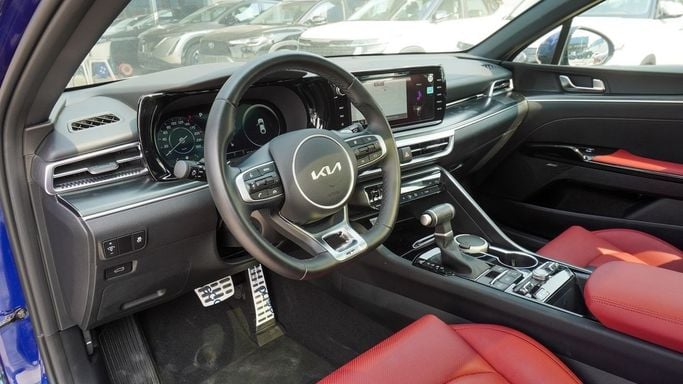 New Kia K5 III, 2.5 l, 2023 in Dubai by Saad Idan Motors, Blue color. GCC Specs | AUTO.AE