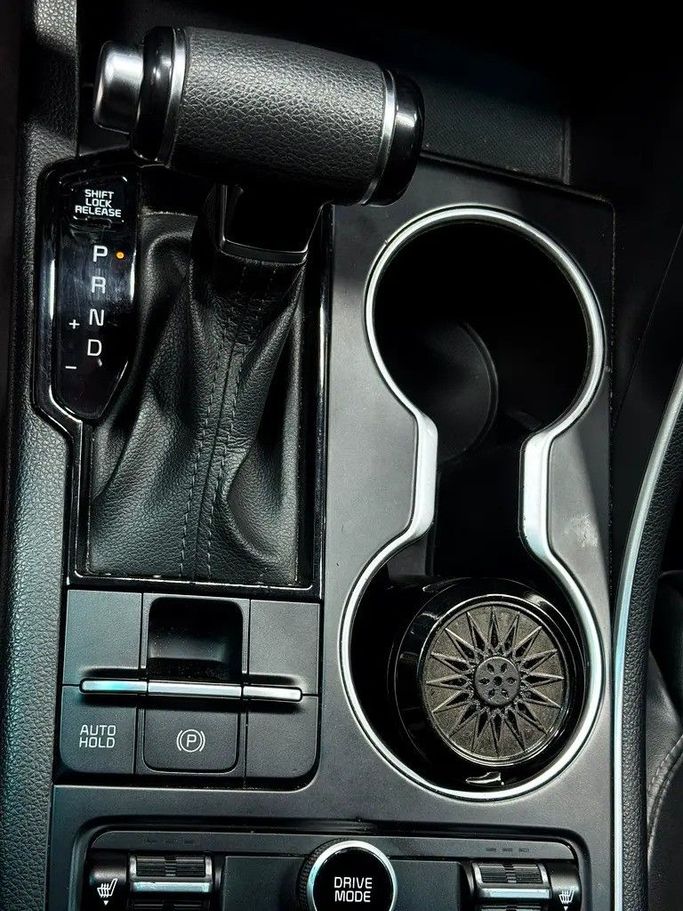 مستعملة Kia K5 ثالثاً, 1.6 l, 2022 في في دبي من F1 Motors، اللون أزرق. المواصفات الأمريكية | AUTO.AE