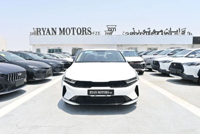 Новый Kia K5 III, 1.5 л, 2025 в Дубае от RMG Automobiles Белый цвет. Other | AUTO.AE | Объявление #266163