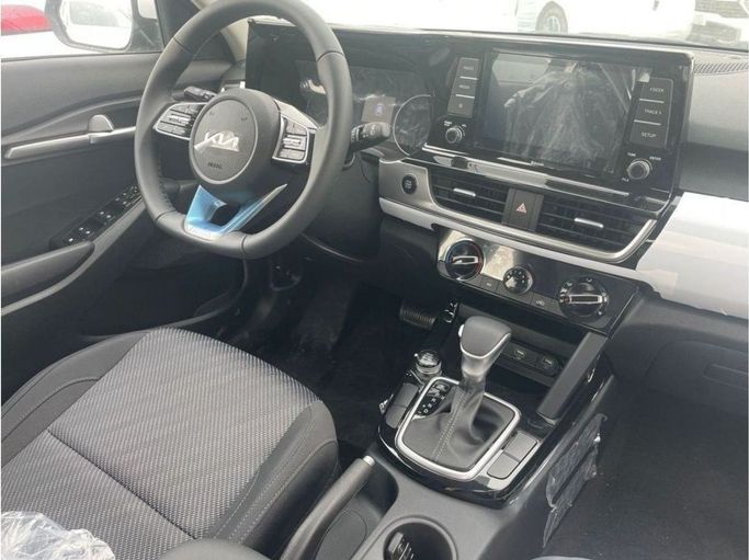 Новый Kia Seltos I Рестайлинг, 1.6 л, 2025 в Дубае от Mohamed Hakim Motors Белый цвет. GCC | AUTO.AE