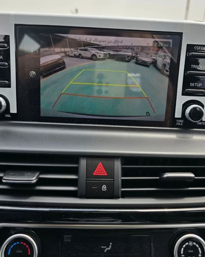 New Kia Seltos I Facelift, 1.5 l, 2025 in Dubai by Mohamed Hakim Motors, Silver color. Other | AUTO.AE