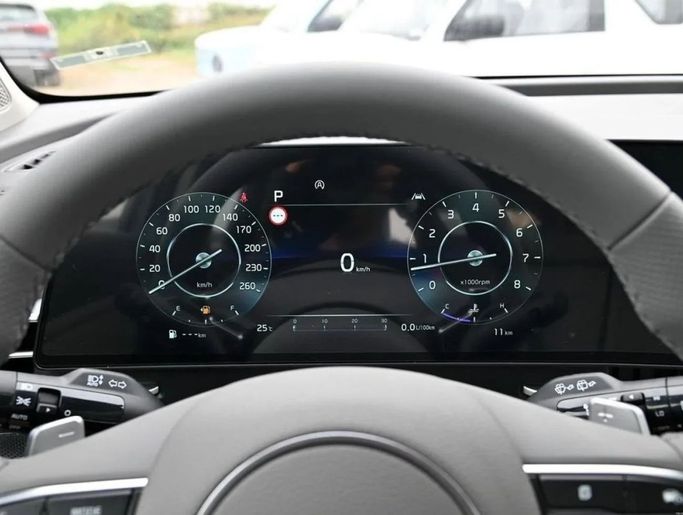 New Kia Seltos I, 1.6 l, 2025 in Dubai by Mohamed Hakim Motors, Yellow color. Chinese Specs | AUTO.AE