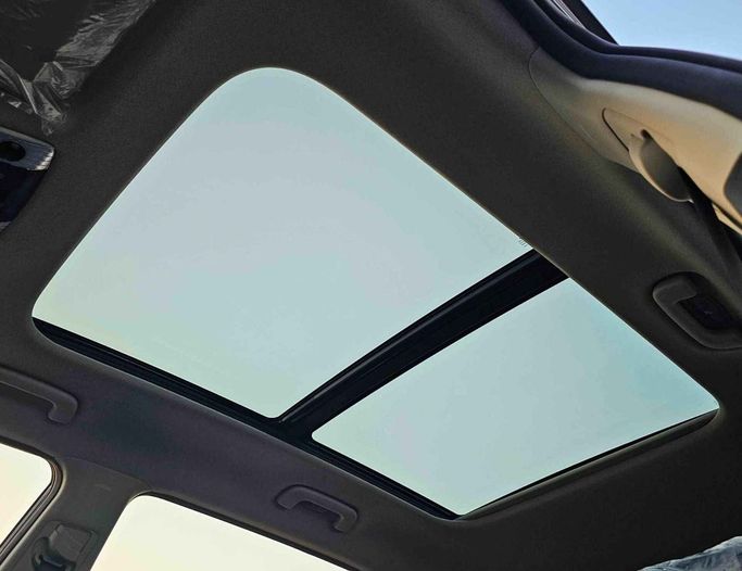 Новый Kia Seltos I Рестайлинг, 1.5 л, 2024 в Дубае от SK Motors Черный цвет. Китайская | AUTO.AE