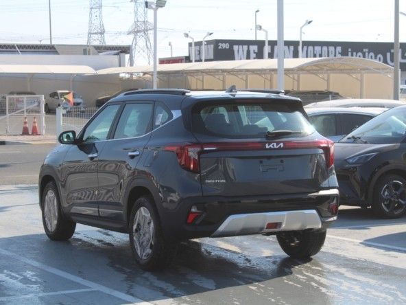 Новый Kia Seltos I Рестайлинг, 1.6 л, 2024 в Дубае от Titanum Cars Серый цвет. Other | AUTO.AE