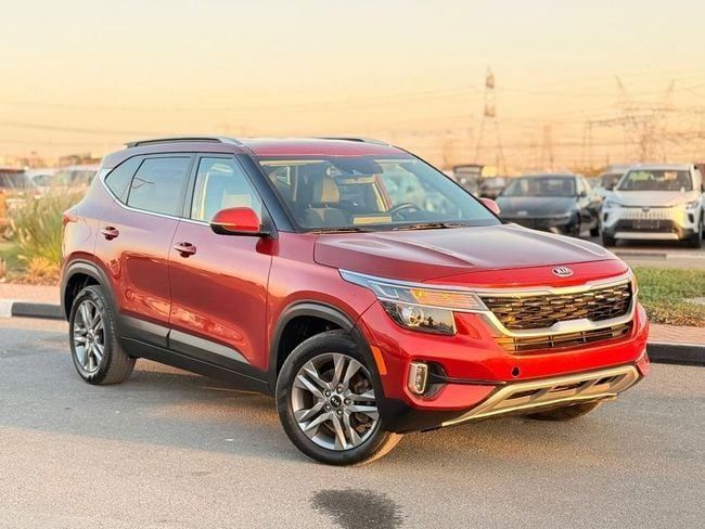 مستعملة Kia Seltos I, 2.0 l, 2020 في في دبي من GHAZNI MOTORS، اللون أحمر. المواصفات الأمريكية | AUTO.AE | إعلان #259226