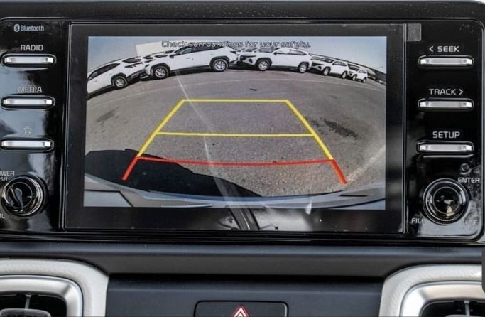 New Kia Sonet I, 1.5 l, 2023 in Dubai by Mohamed Hakim Motors, White color. GCC Specs | AUTO.AE