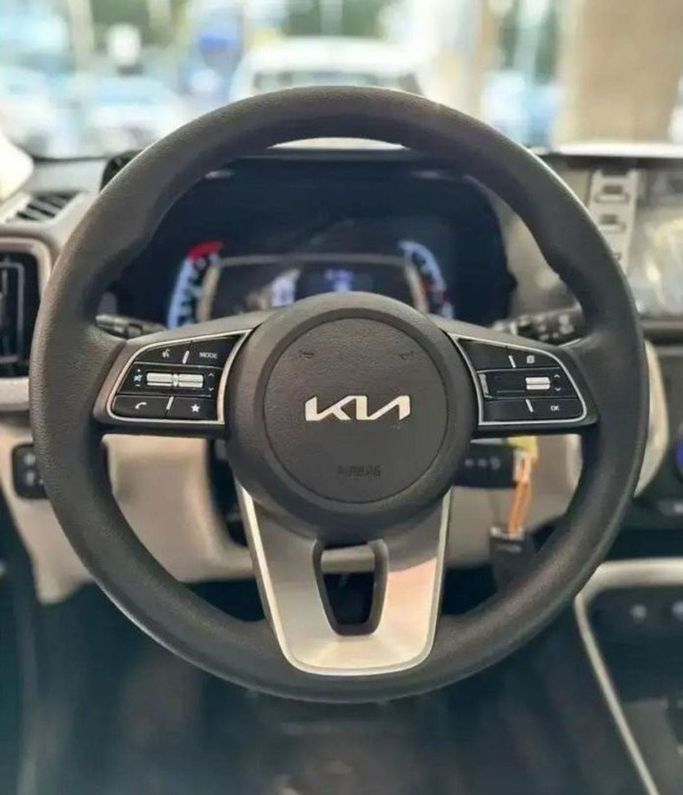 Новый Kia Sonet I, 1.5 л, 2024 в Дубае от Mohamed Hakim Motors Черный цвет. GCC | AUTO.AE