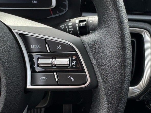 Новый Kia Sonet I Рестайлинг, 1.5 л, 2024 в Дубае от Titanum Cars Белый цвет. Other | AUTO.AE