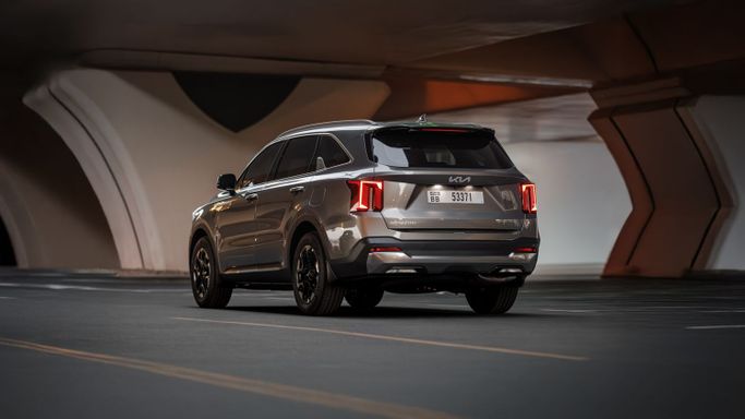 Kia Sorento IV Facelift, 2024 economy suv 5 dr. for rent in Dubai by AVA car rental, silver color | AUTO.AE
