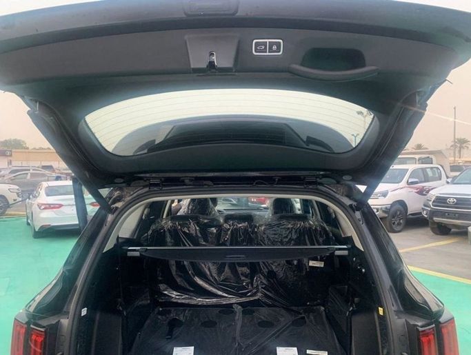 New Kia Sorento IV, 2.5 l, 2023 in Dubai by Mohamed Hakim Motors, Black color. Other | AUTO.AE