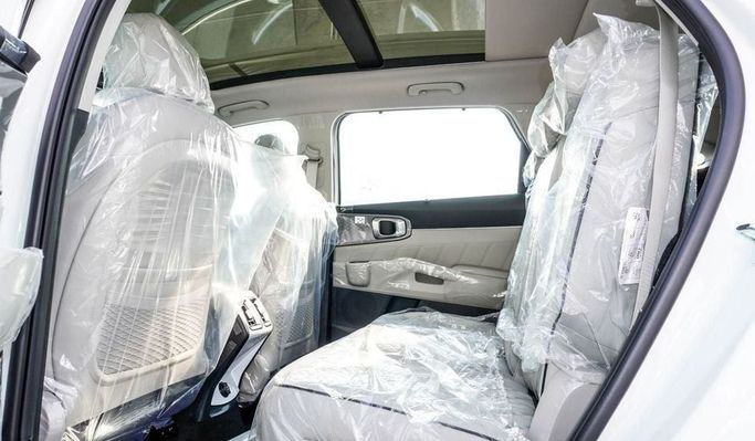 Новый Kia Sorento IV Рестайлинг, 3.5 л, 2025 в Дубае от Najem Motors Белый цвет. GCC | AUTO.AE