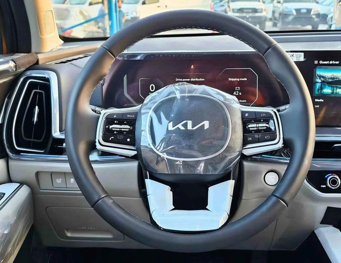 New Kia Sorento IV Facelift, 2.5 l, 2025 in Dubai by SK Motors, Grey color. GCC Specs | AUTO.AE