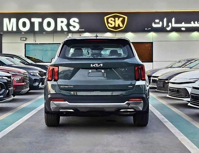 New Kia Sorento IV Facelift, 2.5 l, 2025 in Dubai by SK Motors, Grey color. GCC Specs | AUTO.AE