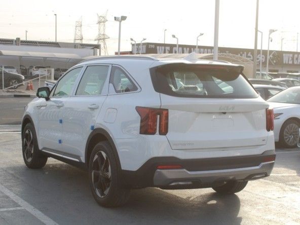 Новый Kia Sorento IV Рестайлинг, 2.5 л, 2024 в Дубае от Titanum Cars Белый цвет. Other | AUTO.AE