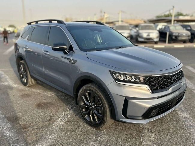 Подержанный Kia Sorento IV, 2.5 л, 2021 в Дубае от SIKANDAR MOTORS Серый цвет. Американская | AUTO.AE