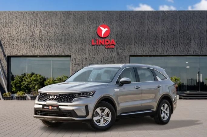 مستعملة Kia Sorento رابعاً, 2.5 l, 2023 في في دبي من Linda Cars، اللون فضي. مواصفات الخليج | AUTO.AE | إعلان #266020