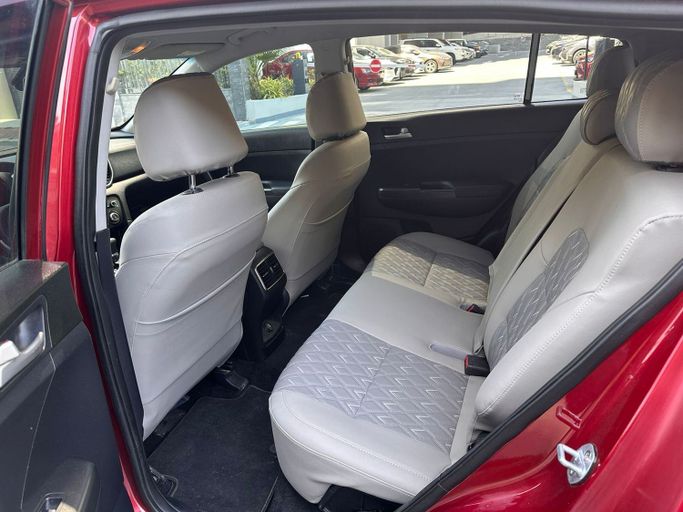 Kia Sportage IV Рестайлинг, 2021 внедорожник 5 дв.  класса в Дубае от more rent a car красный цвет | AUTO.AE