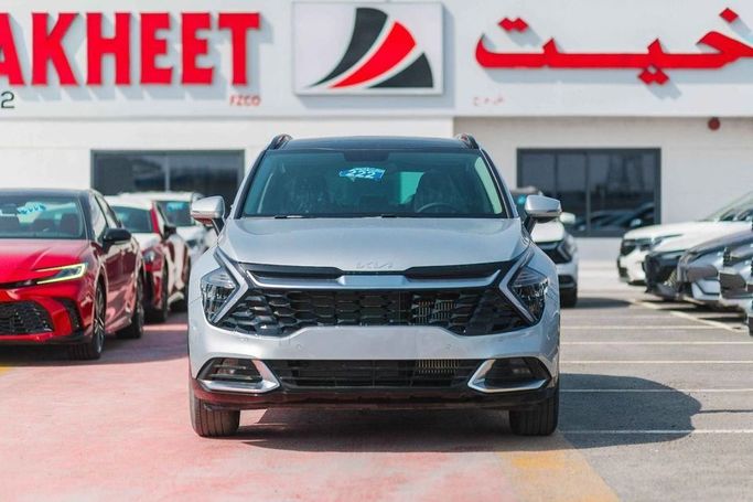 New Kia Sportage V, 1.6 l, 2025 in Dubai by Albakheet Motors, Silver color. GCC Specs | AUTO.AE