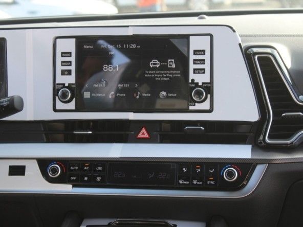 New Kia Sportage SWB V, 1.6 l, 2024 in Dubai by Titanum Cars, White color. Other | AUTO.AE