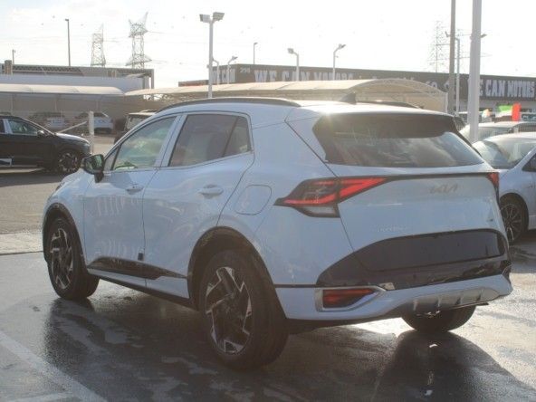 New Kia Sportage SWB V, 1.6 l, 2024 in Dubai by Titanum Cars, White color. Other | AUTO.AE