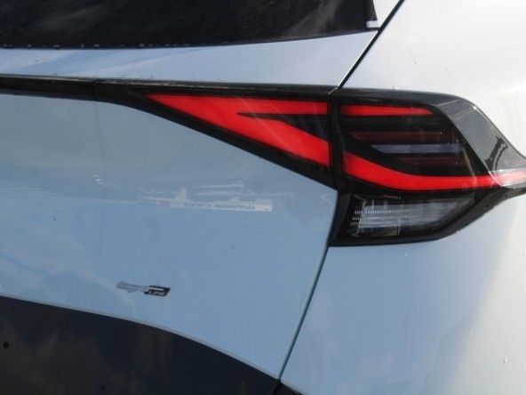 New Kia Sportage SWB V, 1.6 l, 2024 in Dubai by Titanum Cars, White color. Other | AUTO.AE