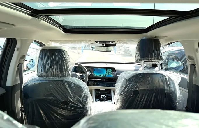 New Kia Sportage V, 1.5 l, 2025 in Dubai by Valcor Auto, Black color. Chinese Specs | AUTO.AE