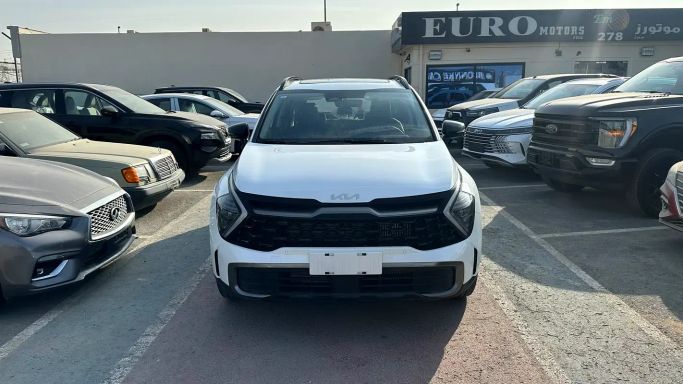 Новый Kia Sportage V, 2.5 л, 2025 в Дубае от Euro Motors Fzco Белый цвет. Китайская | AUTO.AE