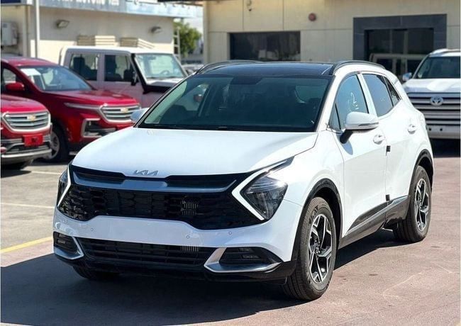 Новый Kia Sportage V, 1.5 л, 2024 в Дубае от AL REEM AUTO Белый цвет. Европейская | AUTO.AE