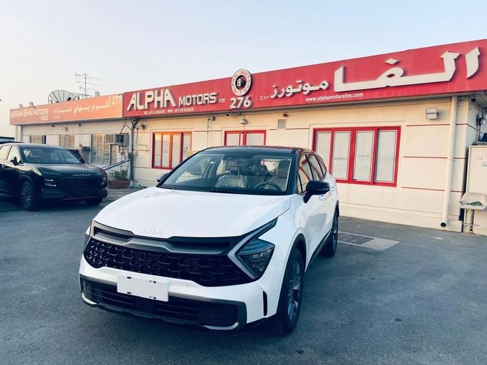 جديدة Kia Sportage V, 1.5 l, 2025 في في دبي من ALPHA MOTORS FZE، اللون أبيض. المواصفات الصينية | AUTO.AE