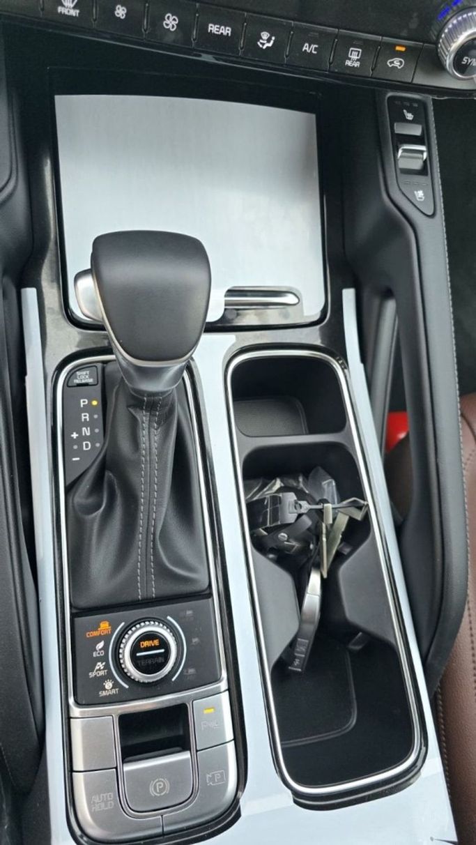 Новый Kia Telluride I Рестайлинг, 3.8 л, 2024 в Дубае от Mohamed Hakim Motors Черный цвет. GCC | AUTO.AE