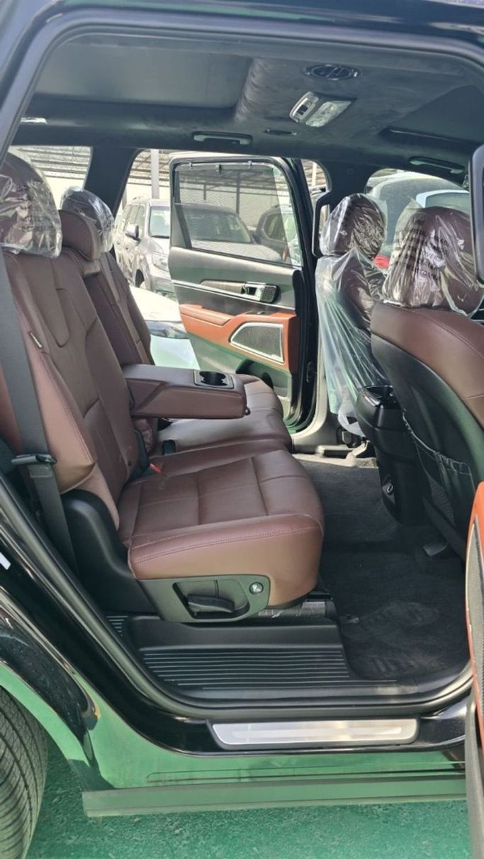Новый Kia Telluride I Рестайлинг, 3.8 л, 2024 в Дубае от Mohamed Hakim Motors Черный цвет. GCC | AUTO.AE