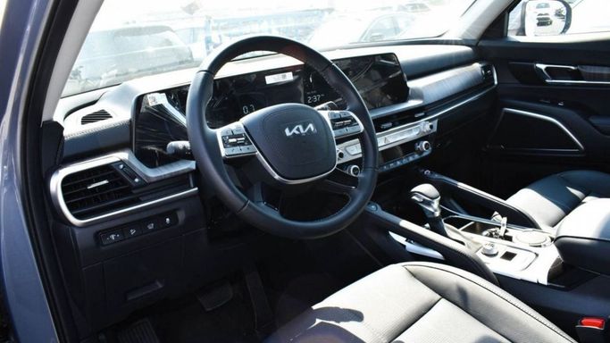 New Kia Telluride I, 3.8 l, 2025 in Dubai by Mohamed Hakim Motors, Light Blue color. GCC Specs | AUTO.AE