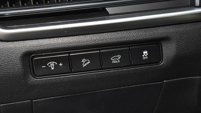 New Kia Telluride I, 3.8 l, 2025 in Dubai by Mohamed Hakim Motors, Light Blue color. GCC Specs | AUTO.AE