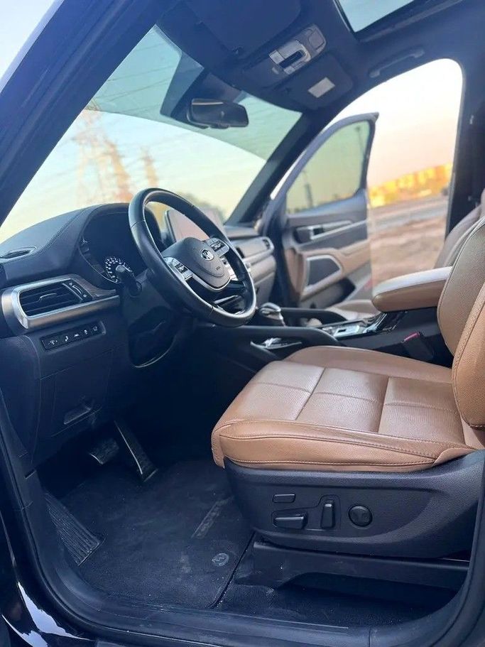 Подержанный Kia Telluride I, 3.8 л, 2020 в Дубае от Abdo Al Muthanna Used Cars Черный цвет. GCC | AUTO.AE