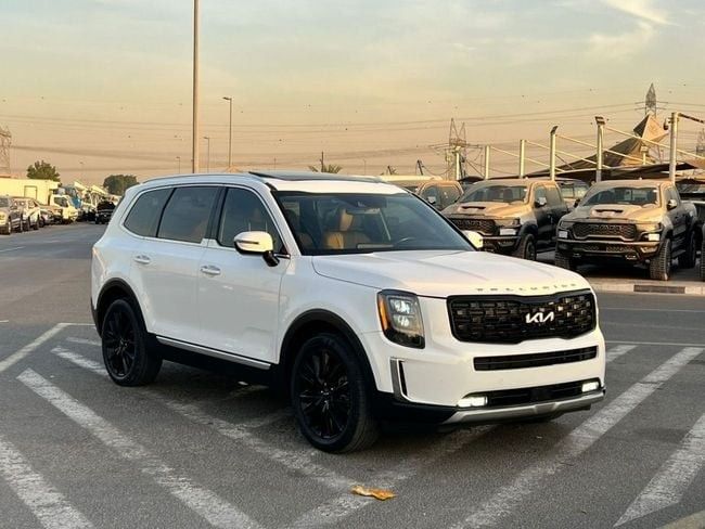 Подержанный Kia Telluride I, 3.8 л, 2020 в Дубае от SIKANDAR MOTORS Белый цвет. Американская | AUTO.AE