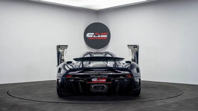 Used Koenigsegg Regera I, 5 l, 2019 in Dubai by Al Ain Class Motors, Grey color. GCC Specs | AUTO.AE