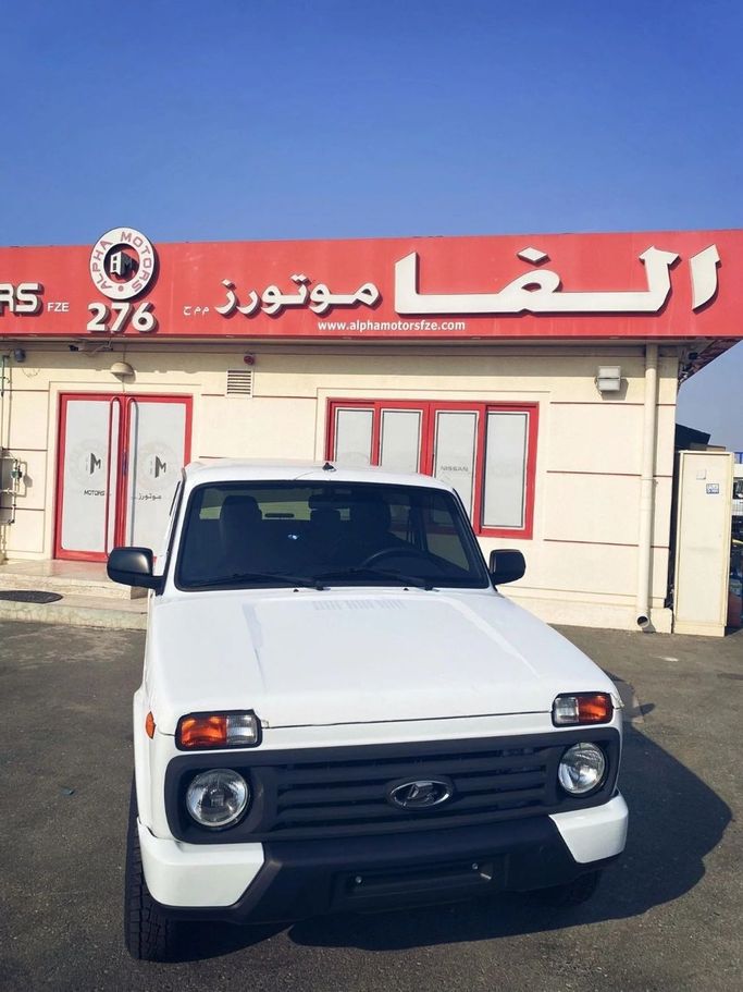 Новый LADA (VAZ) Niva Legend, 1.7 л, 2025 в Дубае от ALPHA MOTORS FZE Белый цвет. Other | AUTO.AE