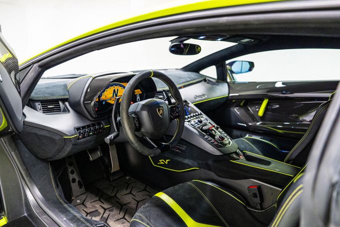Used Lamborghini Aventador I Facelift, 6.5 l, 2017 in Dubai by PUPIL OF FATE MOTORS, Yellow color. GCC Specs | AUTO.AE