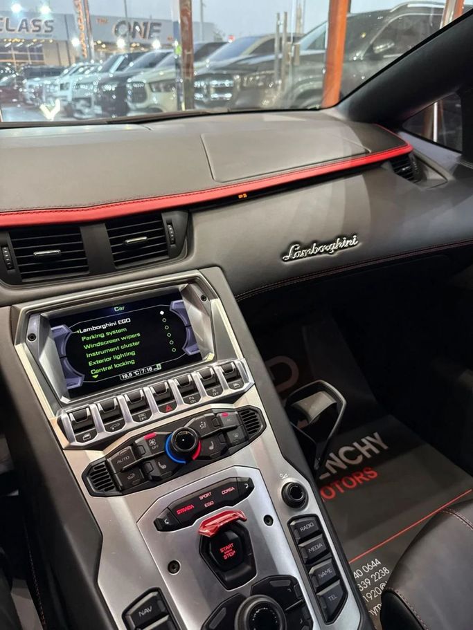 Подержанный Lamborghini Aventador I Рестайлинг, 6.5 л, 2018 в Дубае от Drivenchy Motors Красный цвет. GCC | AUTO.AE