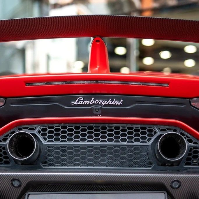 Подержанный Lamborghini Aventador SVJ I Рестайлинг, 6.5 л, 2020 в Дубае от Q Motors Красный цвет. Европейская | AUTO.AE