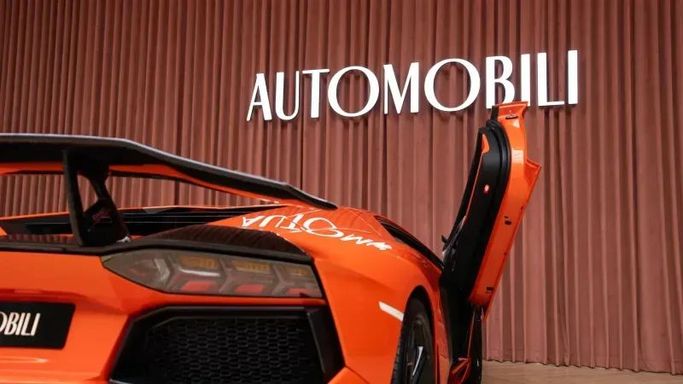 Подержанный Lamborghini Aventador LP700-4 I, 6.5 л, 2014 в Дубае от Automobili Motors Оранжевый цвет. GCC | AUTO.AE
