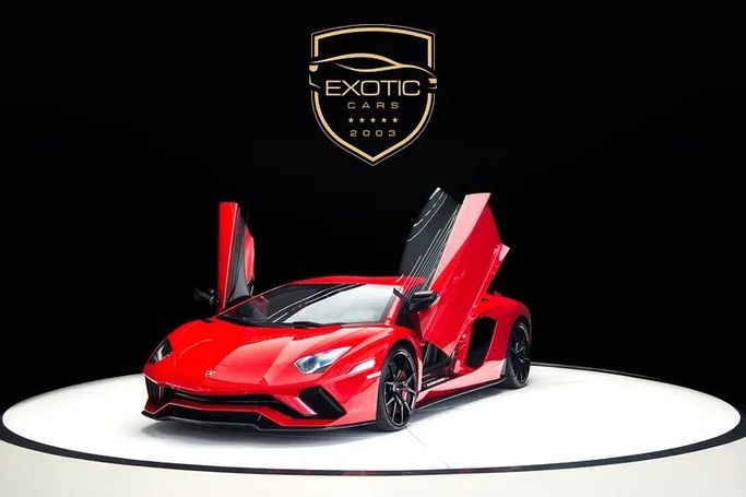 Подержанный Lamborghini Aventador SV I Рестайлинг, 6.5 л, 2017 в Дубае от Exotic Cars Красный цвет. GCC | AUTO.AE