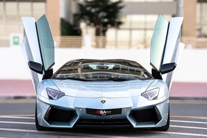 Used Lamborghini Aventador LP700-4 I, 6.5 l, 2015 in Dubai by MBA Motors, Light Blue color.  | AUTO.AE | Listing #269824