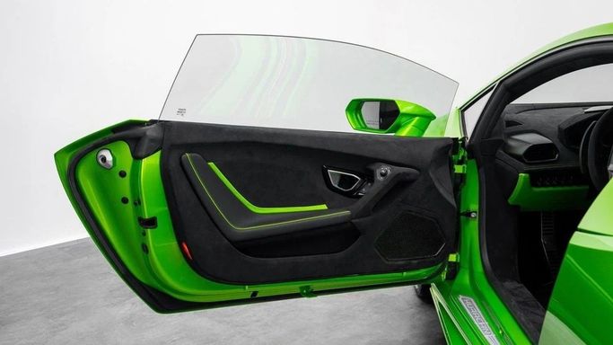 Used Lamborghini Huracán Tecnica I Facelift, 5.2 l, 2023 in Dubai by Al Ain Class Motors, Green color. GCC Specs | AUTO.AE