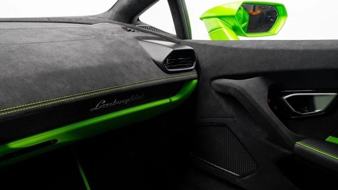 Used Lamborghini Huracán Tecnica I Facelift, 5.2 l, 2023 in Dubai by Al Ain Class Motors, Green color. GCC Specs | AUTO.AE