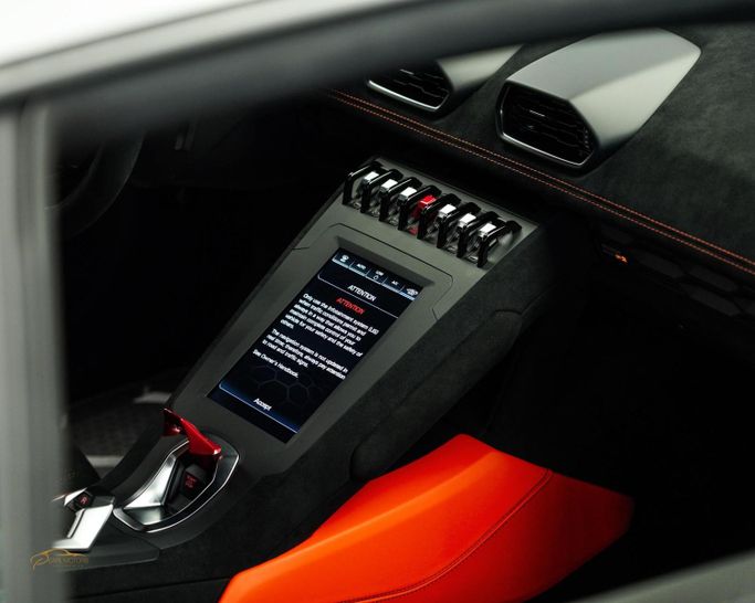 Новый Lamborghini Huracán STO I Рестайлинг, 5.2 л, 2022 в Дубае от Pearl Motors Черный цвет. Европейская | AUTO.AE