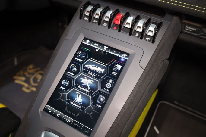 Used Lamborghini Huracán STO I Facelift, 5.2 l, 2022 in Dubai by Sanam Cars, Purple color. GCC Specs | AUTO.AE