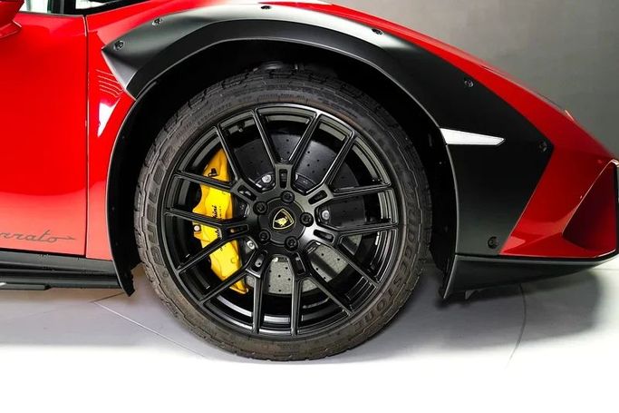 Новый Lamborghini Huracán Sterrato I Рестайлинг, 5.2 л, 2024 в Дубае от Exotic Cars Красный цвет. Other | AUTO.AE