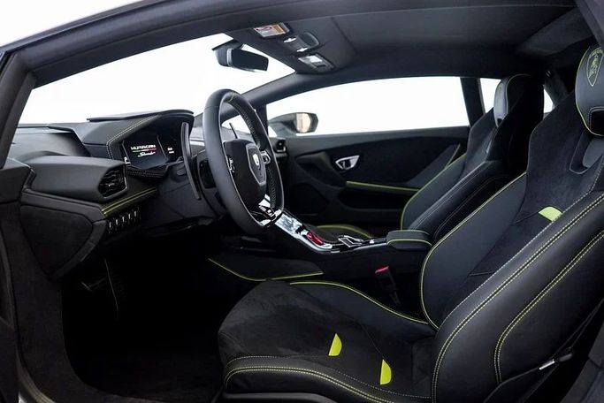 Новый Lamborghini Huracán Sterrato I Рестайлинг, 5.2 л, 2023 в Дубае от Exotic Cars Белый цвет. Other | AUTO.AE